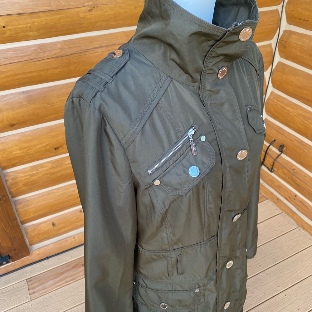Army green silky feel like jacket with zippers size 14